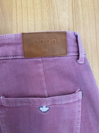 Pantalón noon rosa flare talla 34