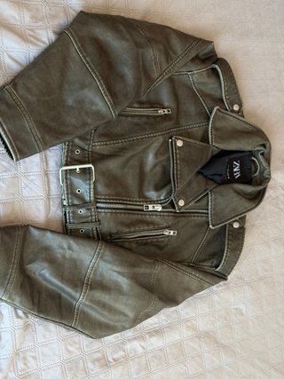 Chaqueta Cuero Zara Verde Oliva