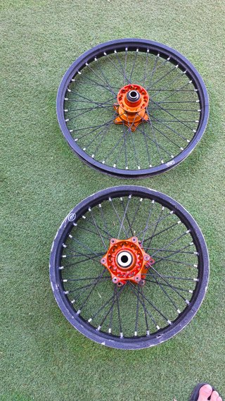 Llantas KTM 18-21