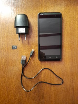 Wiko Lenny 2 Negro + Accesorios