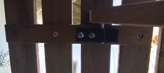 Tavolo pieghevole in legno per terrazzo