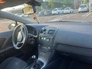 Toyota Avensis 2010