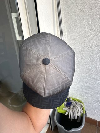 Gorra Fendi original