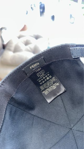Gorra Fendi original