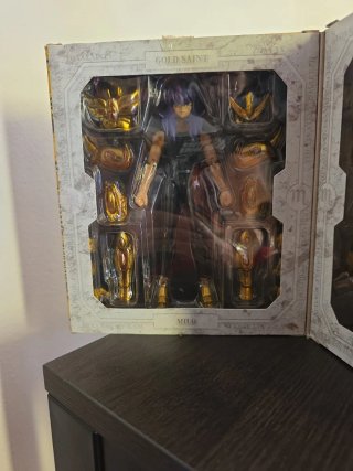 Bandai Saint Seiya Myth Cloth Scorpione Milo 2005