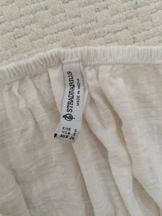 Blusa Stradivarius manga larga