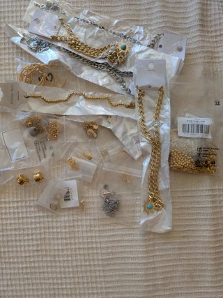 Lote Bisutería y Joyería Varios