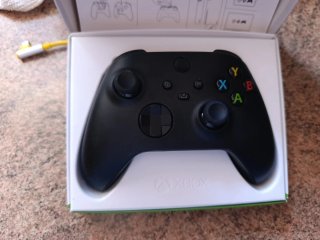 Mando Xbox Carbon Black