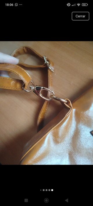 Bolso de mano marrón