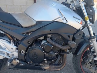 Suzuki GSR 600