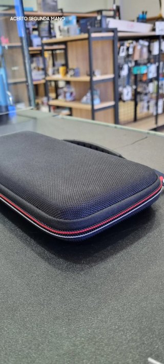 FUNDA N. SWTCH NEGRA TWO DOTS