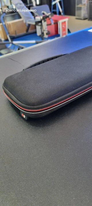 FUNDA N. SWTCH NEGRA TWO DOTS