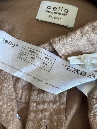 Camisa T.S marrón manga larga de CELIO