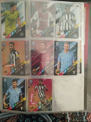 Álbum Panini FIFA 365 Adrenalyn XL 2024