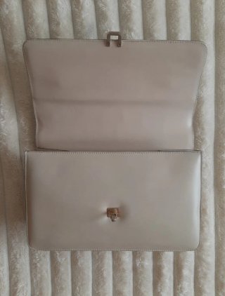 Bolso Loewe Piel Beige Asa Corta Elegante