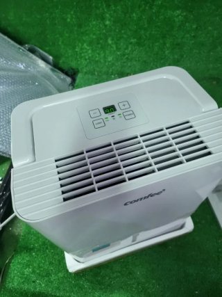 Deumidificatore COMFEE' 12L per umidità fino a 20 m2 / 50 m3