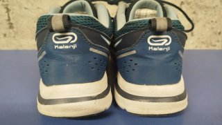 Zapatillas running hombre azul y blanco