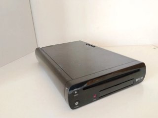 SOLO Nintendo Wii U Negra Y Transformador