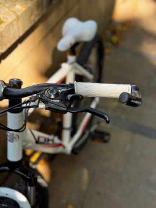 Bicicleta Montaña BH 26 Blanca