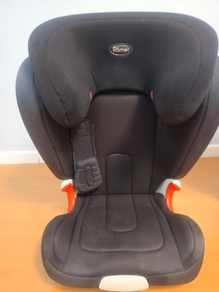 2 Seggiolini Auto Romer Isofix