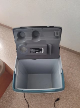 Nevera Portátil Eléctrica QUIGG