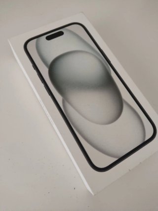 iPhone 15