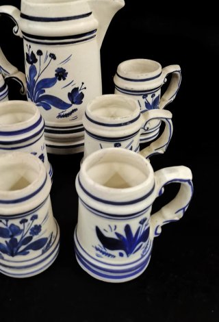 Conjunto de jarra y tazas cerámica Delft Holland