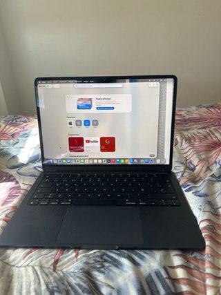MacBook M2 Grigio Siderale