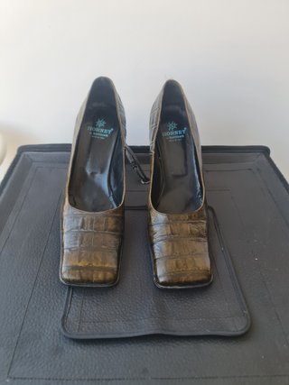 Zapatos Hornett Piel Serpiente Talla 38.5