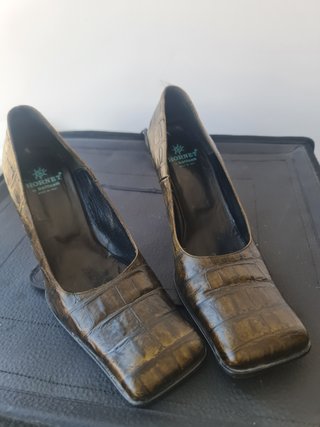 Zapatos Hornett Piel Serpiente Talla 38.5
