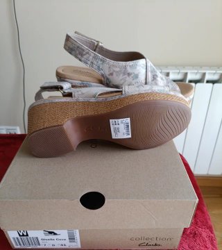 Sandalias Clarks Piel Verde Talla 41