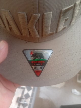 Gorra Oakley Beige/Verde Militar