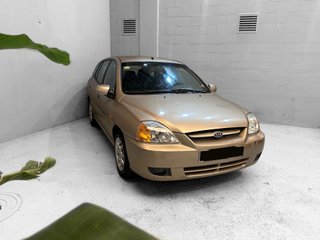 KIA RIO 1.3 Gasolina de 81CV del 2002