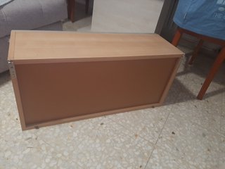 Armario de madera para pared