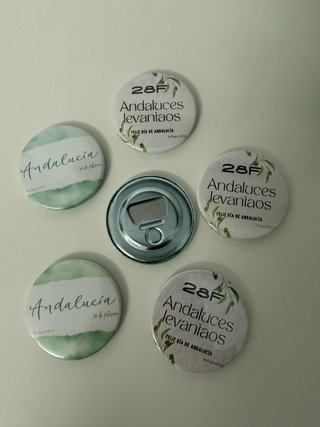 Chapas personalizadas para eventos
