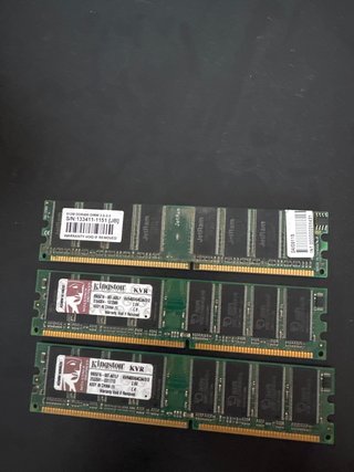Lote 4 Módulos Memoria RAM 2GB total DDR1 400MHz