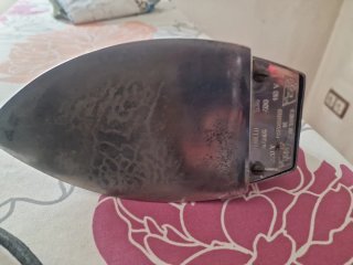 Plancha antigua Jata 536 (220V)