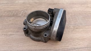 Mariposa de admisión BMW 530i E60 / M54B30 – OEM