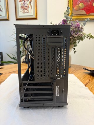 Caja PC Nox Hummer Vault
