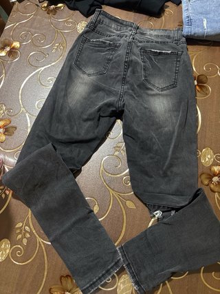 Jeans donna grigi strappati
