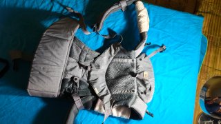 Mochila Portabebés Ergonómica Börn Gris