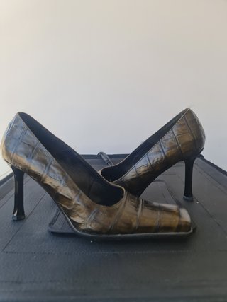 Zapatos Hornet Piel Serpiente Talla 38.5