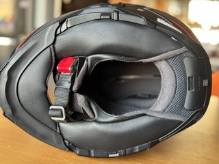 Shoei Neotec II (M) + Intercom Sena SRL2