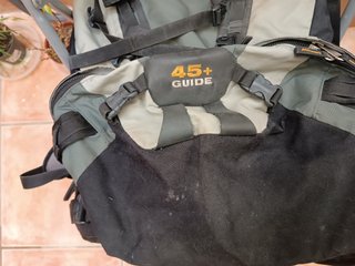 Mochila Deuter 45+ Guide