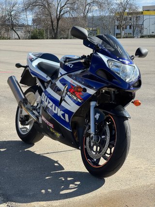 Suzuki GSXR 600 K3