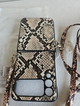 Funda Samsung Galaxy Z Flip 3 Serpiente