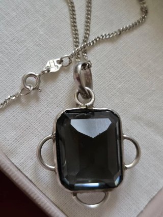 Collar Plata 925 con cuarzo ahumado.