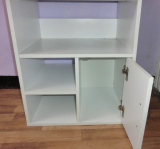 MESA AUXILIAR DE ESCRITORIO , COMO NUEVA