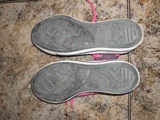 Converse rosas y grises