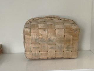 Pareja cestas artesanales madera trenzada